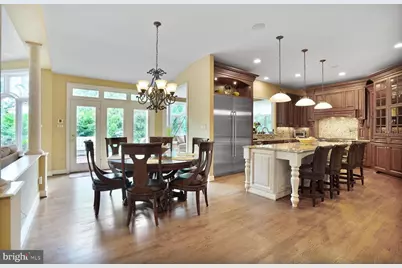 9864 Walker Glen Court, Great Falls, VA 22066 - Photo 14