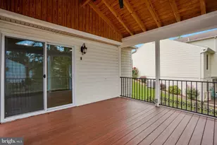 8298 Lindside Way, Springfield, VA 22153 - Photo 4