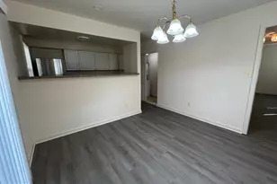 9639 Hagel Cir, Lorton, VA 22079 - Photo 6