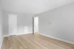 8316 Tobin Rd, Annandale, VA 22003 - Photo 18