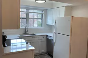 12106 Greenway Ct, Fairfax, VA 22033 - Photo 6