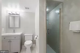 3436 Holly Rd, Annandale, VA 22003 - Photo 44