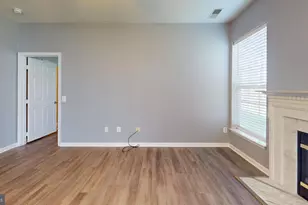 5947 Founders Hill Dr, Alexandria, VA 22310 - Photo 4