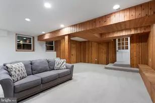 10916 Thimbleberry Ln, Great Falls, VA 22066 - Photo 68