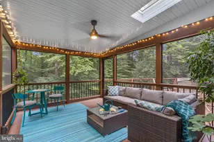 10916 Thimbleberry Ln, Great Falls, VA 22066 - Photo 86