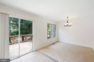 5321 Buxton Ct, Alexandria, VA 22315 - Photo 12