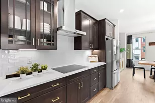 6237 Folly Ln, Alexandria, VA 22315 - Photo 4