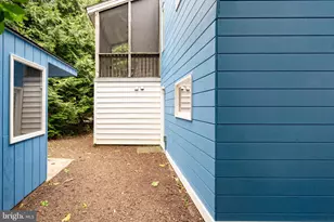 6801 Cavalier Trail, Falls Church, VA 22042 - Photo 36