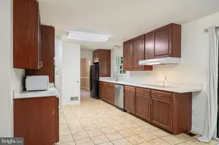 7223 Reservation Dr, Springfield, VA 22153 - Photo 14