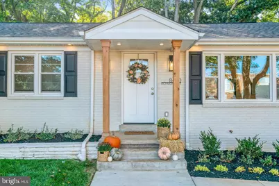 8400 Richmond Avenue, Alexandria, VA 22309 - Photo 2