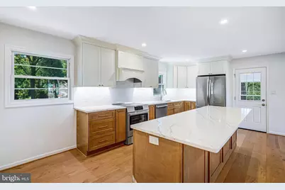 8400 Richmond Avenue, Alexandria, VA 22309 - Photo 8