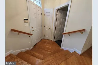 6681 Debra Lu Way, Springfield, VA 22150 - Photo 4