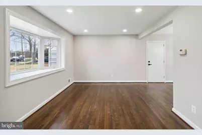 6821 Floyd Avenue, Springfield, VA 22150 - Photo 8