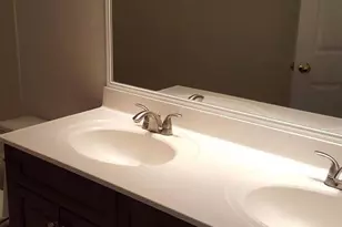 8108 Madrillon Springs Ln, Vienna, VA 22182 - Photo 8