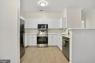 3021 Nicosh Cir, Falls Church, VA 22042 - Photo 12