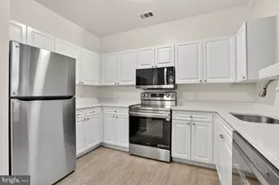 3021 Nicosh Cir, Falls Church, VA 22042 - Photo 10