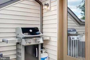 12258 Sessile Commons, Fairfax, VA 22030 - Photo 26