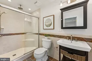 7801 Byrds Nest Pass, Annandale, VA 22003 - Photo 36