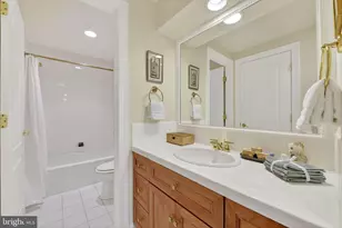 1354 Lewinsville Mews Ct, McLean, VA 22102 - Photo 34