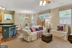 2791 Centerboro Dr, Vienna, VA 22181 - Photo 10