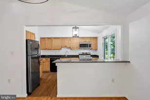 1257 Magnolia Ln, Herndon, VA 20170 - Photo 14