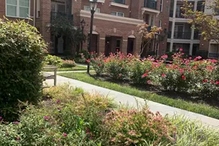 2903 Saintsbury Plaza, Fairfax, VA 22031 - Photo 4