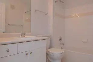 8054 Nicosh Cir Ln, Falls Church, VA 22042 - Photo 6