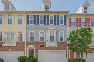 8054 Nicosh Cir Ln, Falls Church, VA 22042 - Photo 2