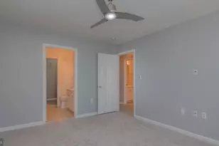 8054 Nicosh Cir Ln, Falls Church, VA 22042 - Photo 12