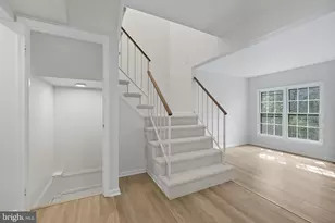 9611 Scotch Haven Dr, Vienna, VA 22181 - Photo 16