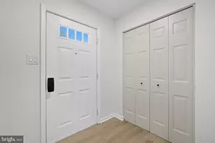 9611 Scotch Haven Dr, Vienna, VA 22181 - Photo 20