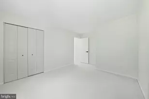 9611 Scotch Haven Dr, Vienna, VA 22181 - Photo 24