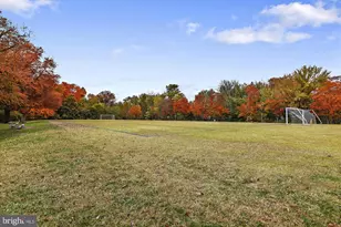 7592 Lakeside Village Dr, Falls Church, VA 22042 - Photo 52