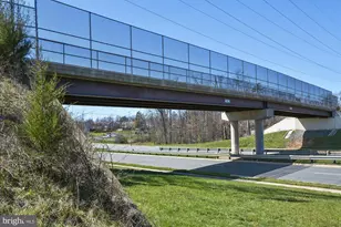 7592 Lakeside Village Dr, Falls Church, VA 22042 - Photo 58