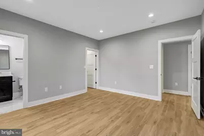 4824 Village Drive, Fairfax, VA 22030 - Photo 40