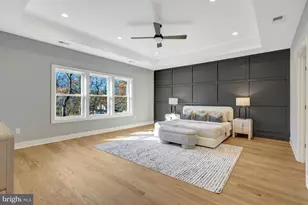 4824 Village Dr, Fairfax, VA 22030 - Photo 30