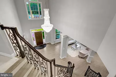 401 Walker Road, Great Falls, VA 22066 - Photo 30