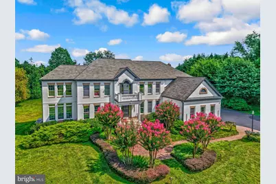 401 Walker Road, Great Falls, VA 22066 - Photo 78