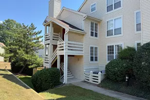 4501 Hazeltine Ct, Alexandria, VA 22312 - Photo 16