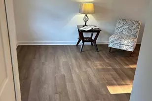 8408 Dampier Ct, Springfield, VA 22153 - Photo 12