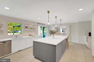 6305 Dunaway Ct, McLean, VA 22101 - Photo 28