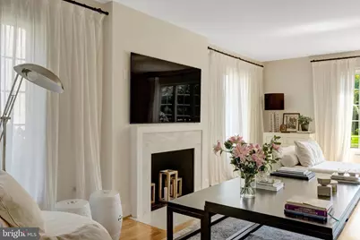 6305 Dunaway Court, McLean, VA 22101 - Photo 14