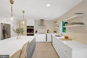 6305 Dunaway Ct, McLean, VA 22101 - Photo 30