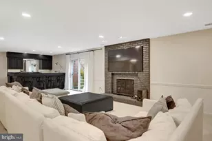 6305 Dunaway Ct, McLean, VA 22101 - Photo 64