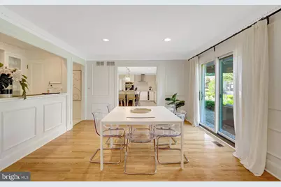 6305 Dunaway Court, McLean, VA 22101 - Photo 22