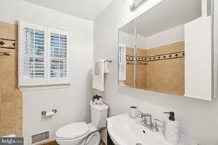 1624 41st St N, McLean, VA 22101 - Photo 26