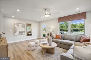 2117 Acadia Rd, Herndon, VA 20170 - Photo 4