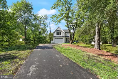 11433 Popes Head Road, Fairfax, VA 22030 - Photo 2