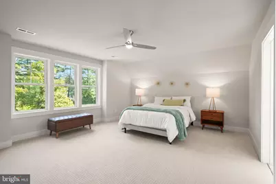 11433 Popes Head Road, Fairfax, VA 22030 - Photo 28