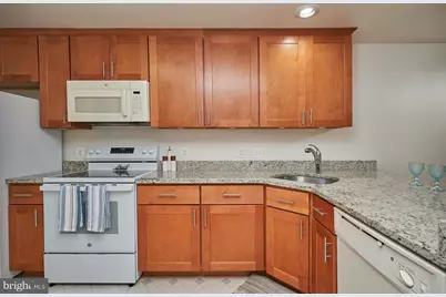 7616 Wood Mist Lane, Falls Church, VA 22043 - Photo 8